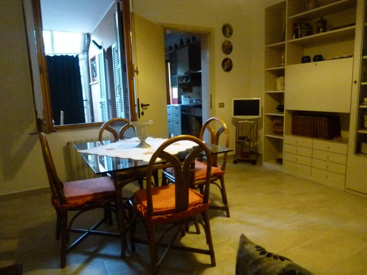 Ginko Apartment Pesaro Bagian luar foto